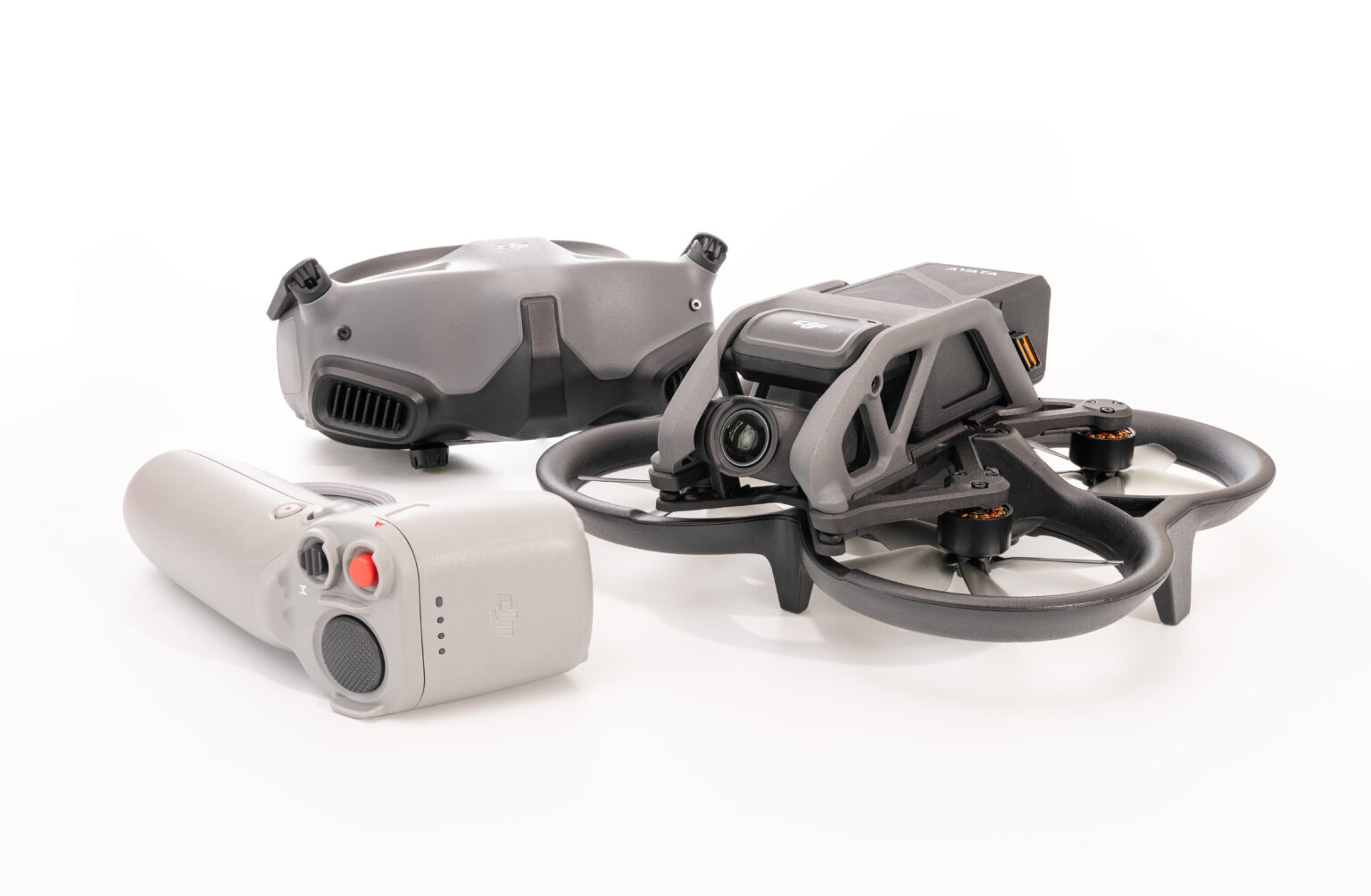 DJI Avata ,FPV cinewhoop drone with controller and goggles